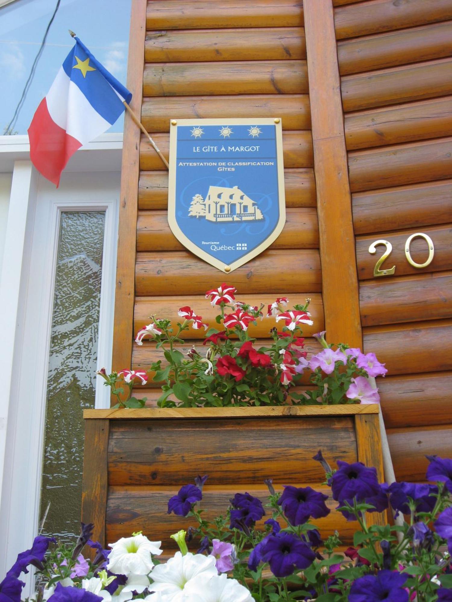 Le Gite A Margot Bromont Exterior photo